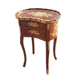 Daniel Accent Table