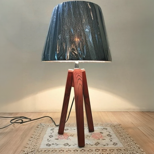 Homme Side Table Lamp